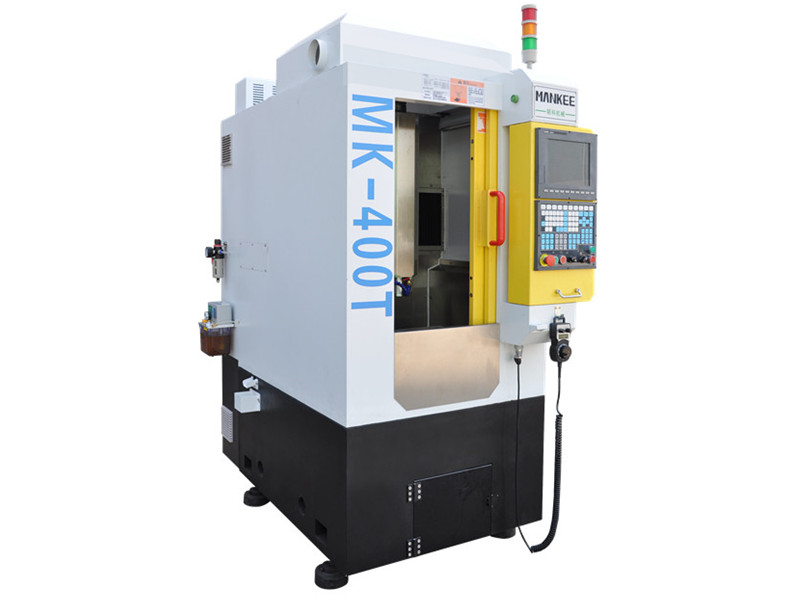 如何避免精雕機(jī)生銹呢？